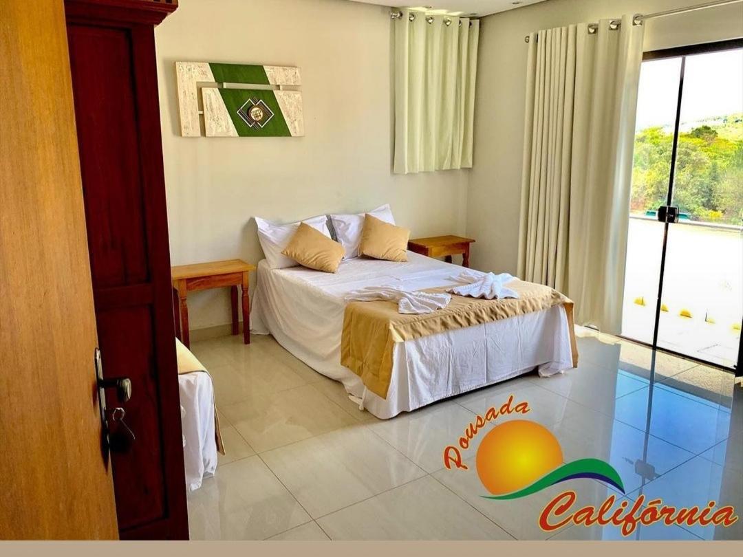 Pousada California Hotel Capitólio Exterior foto